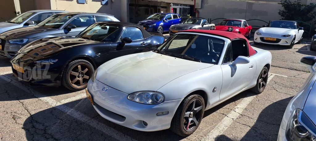 מאזדה MX-5