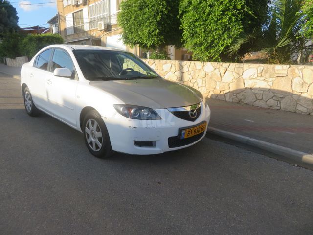 מאזדה 3