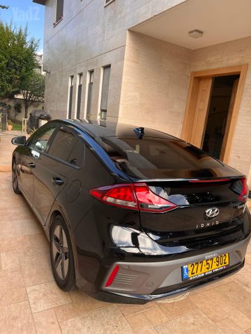יונדאי איוניק
