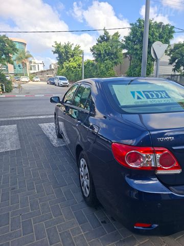 טויוטה קורולה
