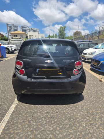 שברולט סוניק