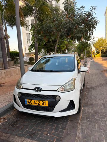 יונדאי i10