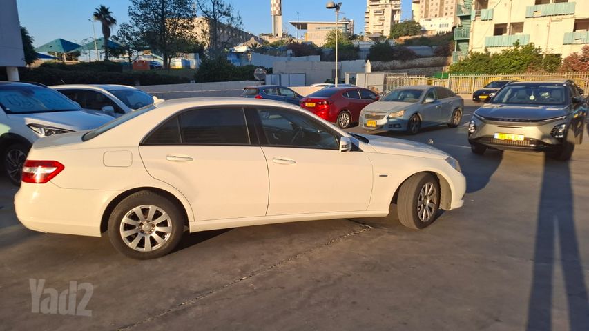 מרצדס-בנץ E-class