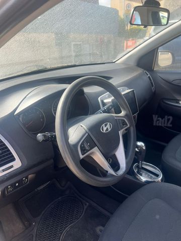 יונדאי i20