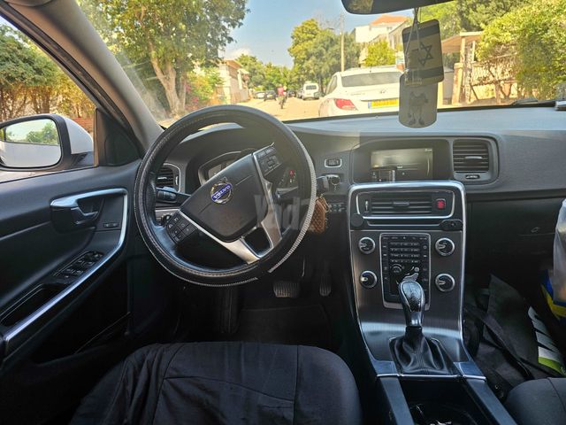 מודעת רכב וולוו S60