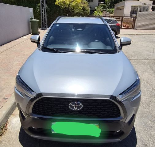 טויוטה קורולה קרוס
