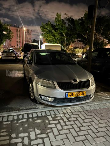 סקודה אוקטביה