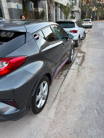 טויוטה C-HR