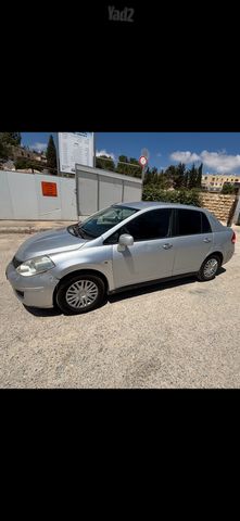 ניסאן טידה