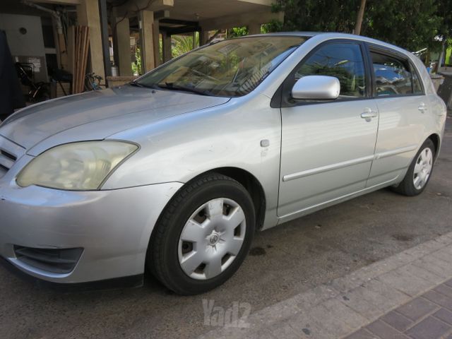 טויוטה קורולה