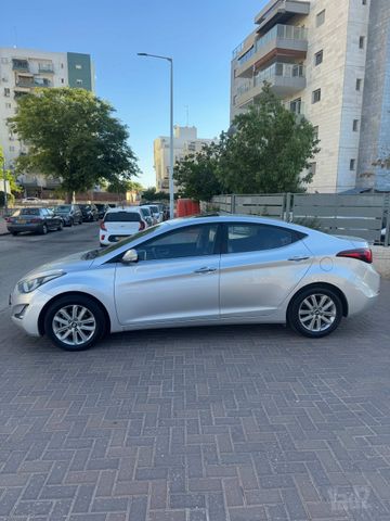 יונדאי I35