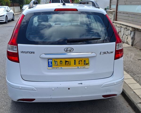 יונדאי i30