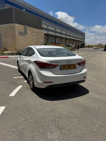 יונדאי I35