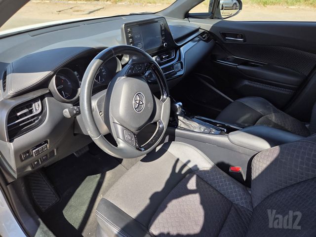 טויוטה C-HR
