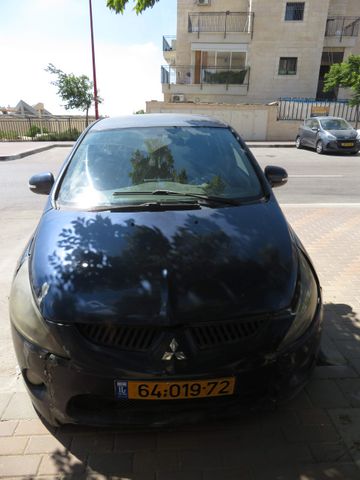 מודעת רכב מיצובישי גרנדיס