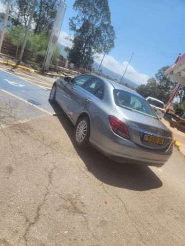 מרצדס-בנץ C-class
