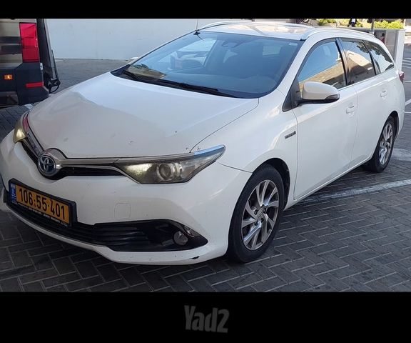 טויוטה אוריס