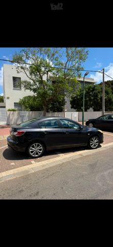 מאזדה 3