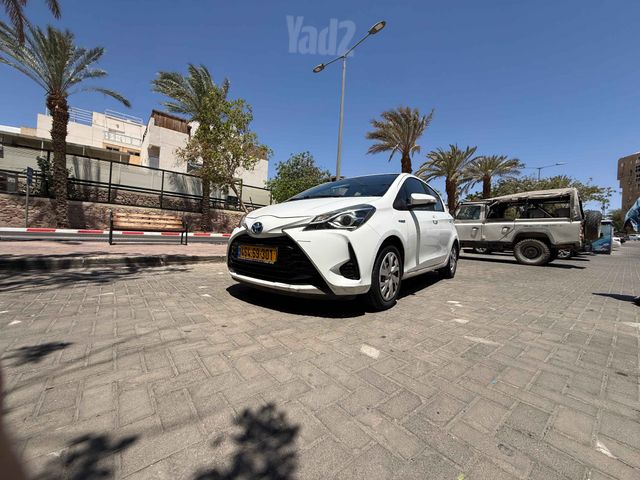 מודעת רכב טויוטה יאריס