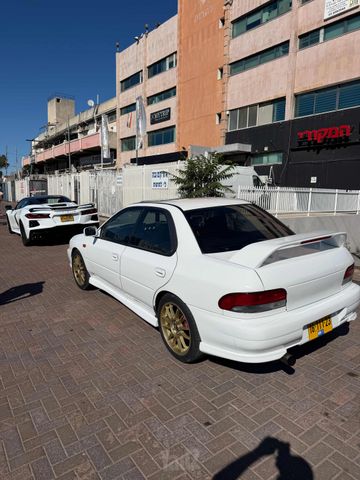 סובארו אימפרזה