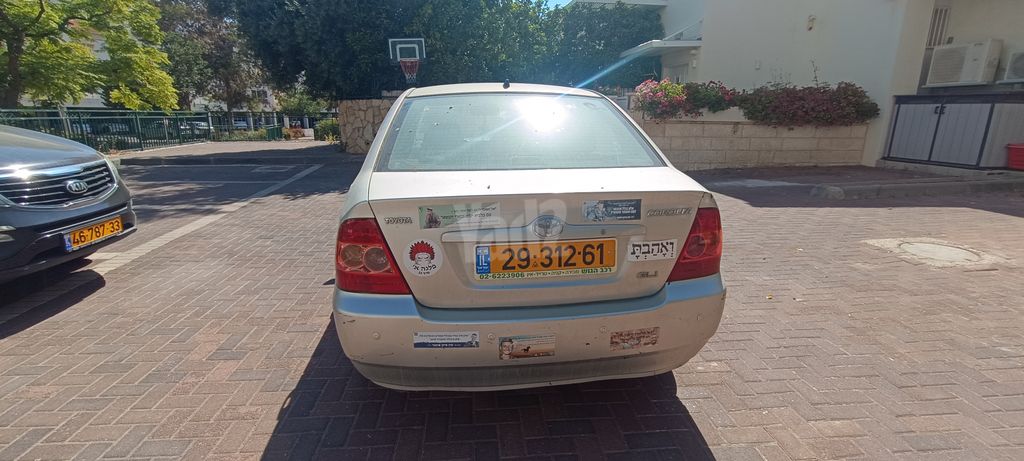 טויוטה קורולה