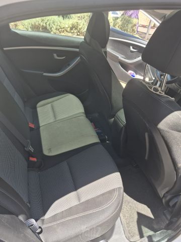 יונדאי i30