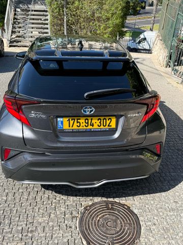 טויוטה C-HR