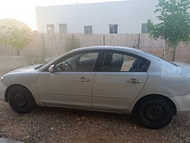 מאזדה 3