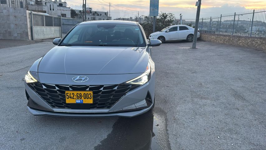 יונדאי אלנטרה