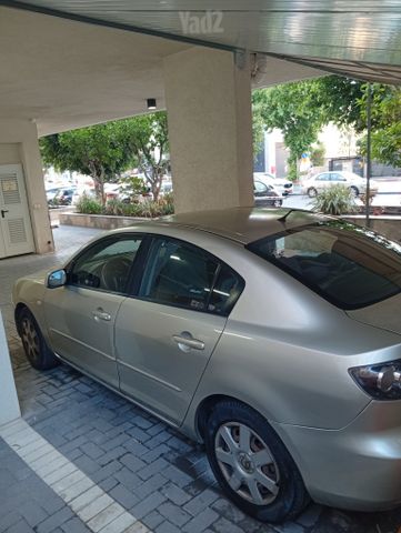 מאזדה 3