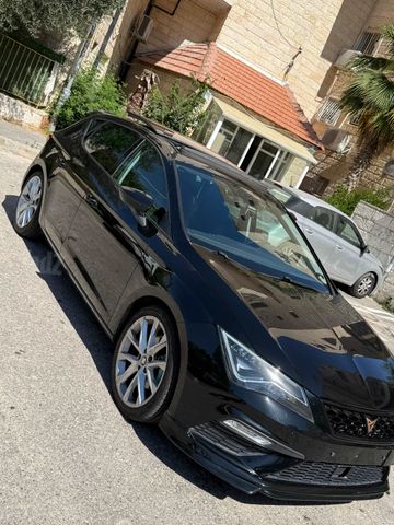 סיאט לאון