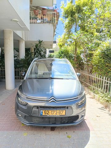 מודעת רכב סיטרואן C4 פיקאסו