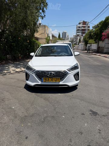 יונדאי איוניק