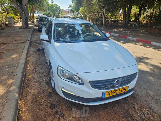 וולוו S60