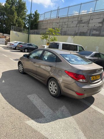 יונדאי אקסנט i25