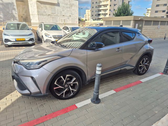 טויוטה C-HR