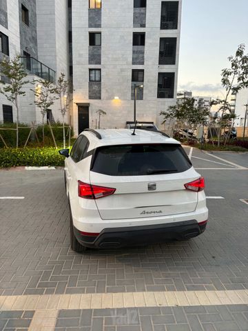 מודעת רכב סיאט ארונה