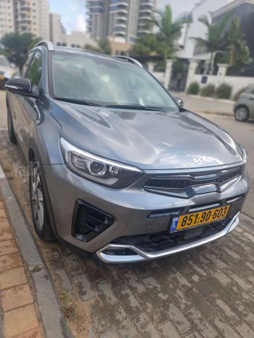 קיה סטוניק