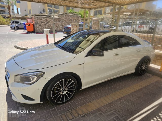 מרצדס-בנץ CLA