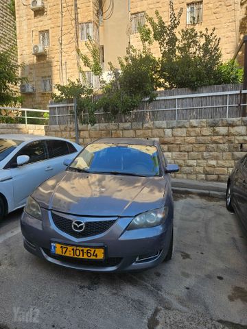 מודעת רכב מאזדה 3