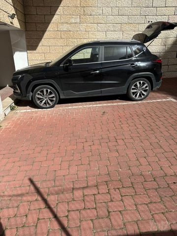 מודעת רכב ג׳יי.איי.סי E-JS4
