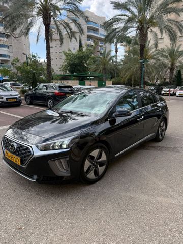 יונדאי איוניק