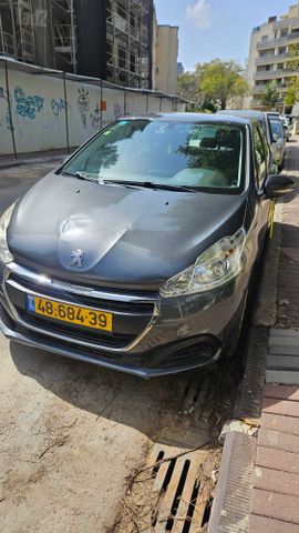 פיג'ו 208
