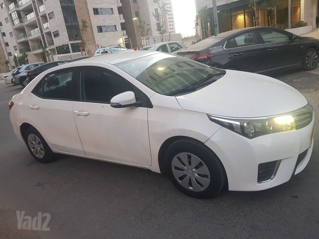 מודעת רכב טויוטה קורולה