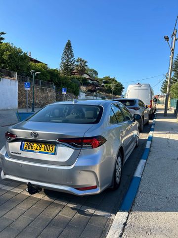 טויוטה קורולה