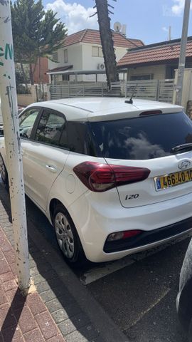 יונדאי i20