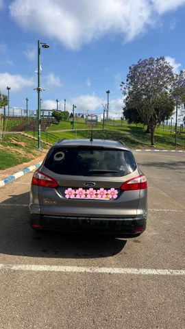 פורד פוקוס