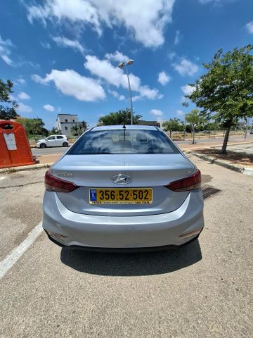 יונדאי אקסנט i25