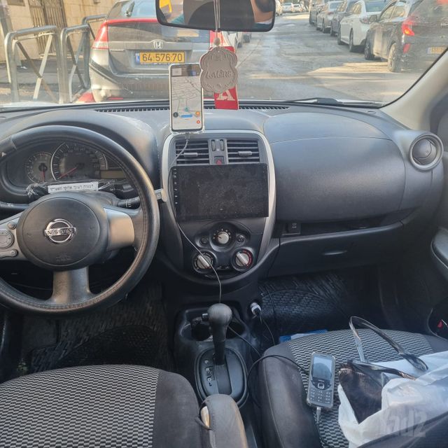 מודעת רכב ניסאן מיקרה