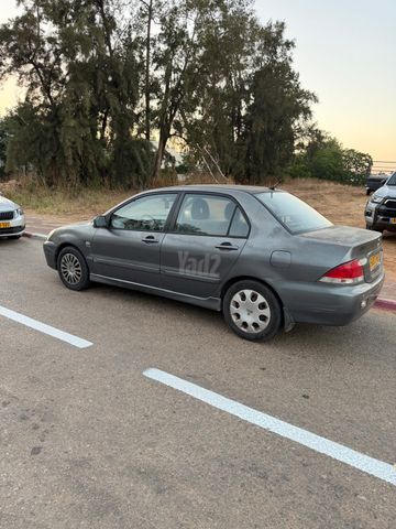 מודעת רכב מיצובישי לנסר